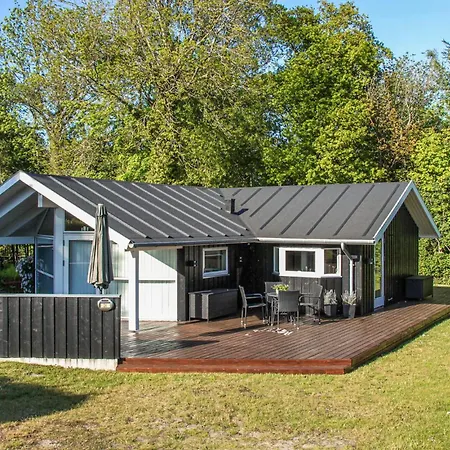 Cozy In With Kitchen Holiday home Frorup