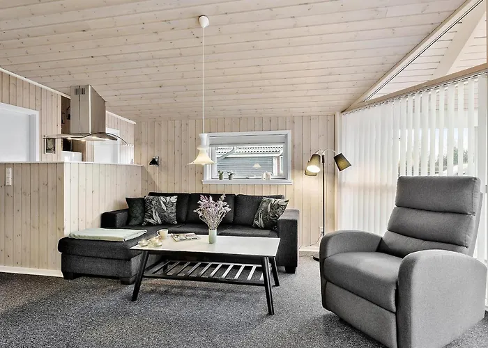 Feriehus Cozy In With Kitchen